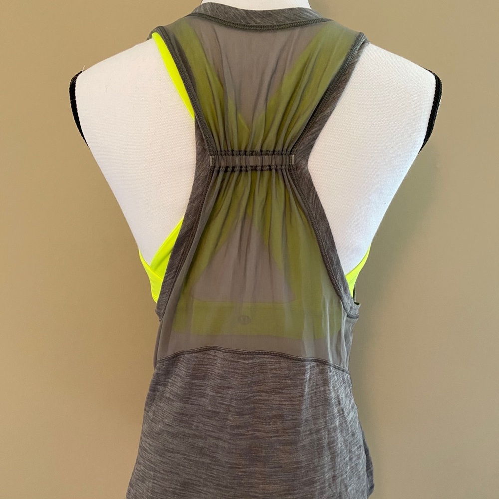 Lululemon workout top
